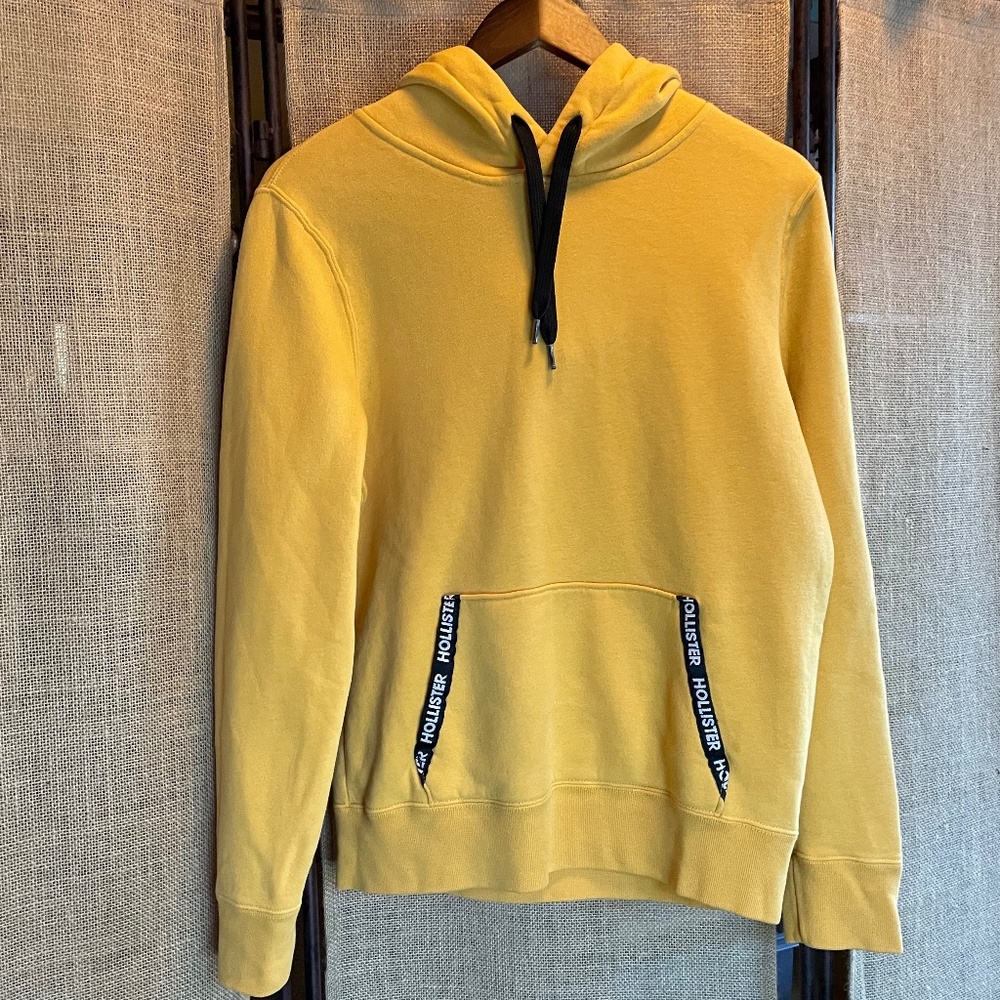 EUC! Men's HOLLISTER yellow sweatshirt hoodie x small